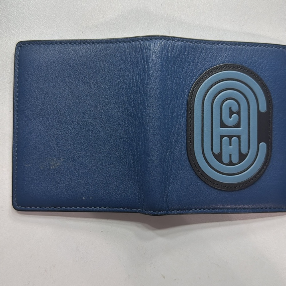 Coach Bi-Fold Wallet - Picture 3 of 3